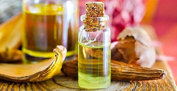 Aceite esencial de sándalo